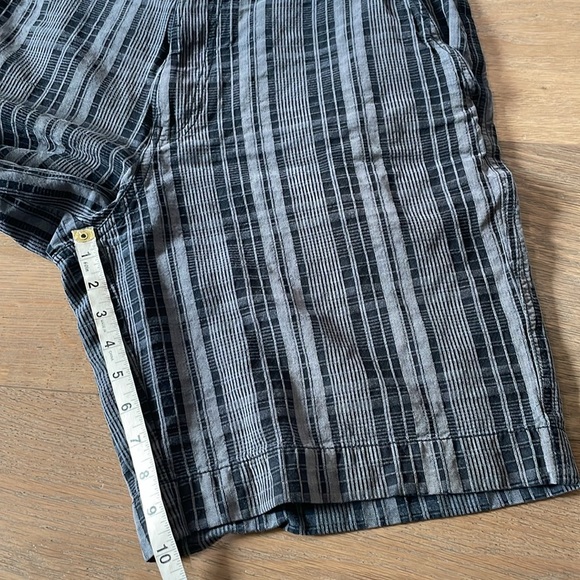 Tommy Bahama Paradise Nation Men’s Silk/Cotton/Linen Bend Gray Plaid Shorts 36 - Picture 4 of 9